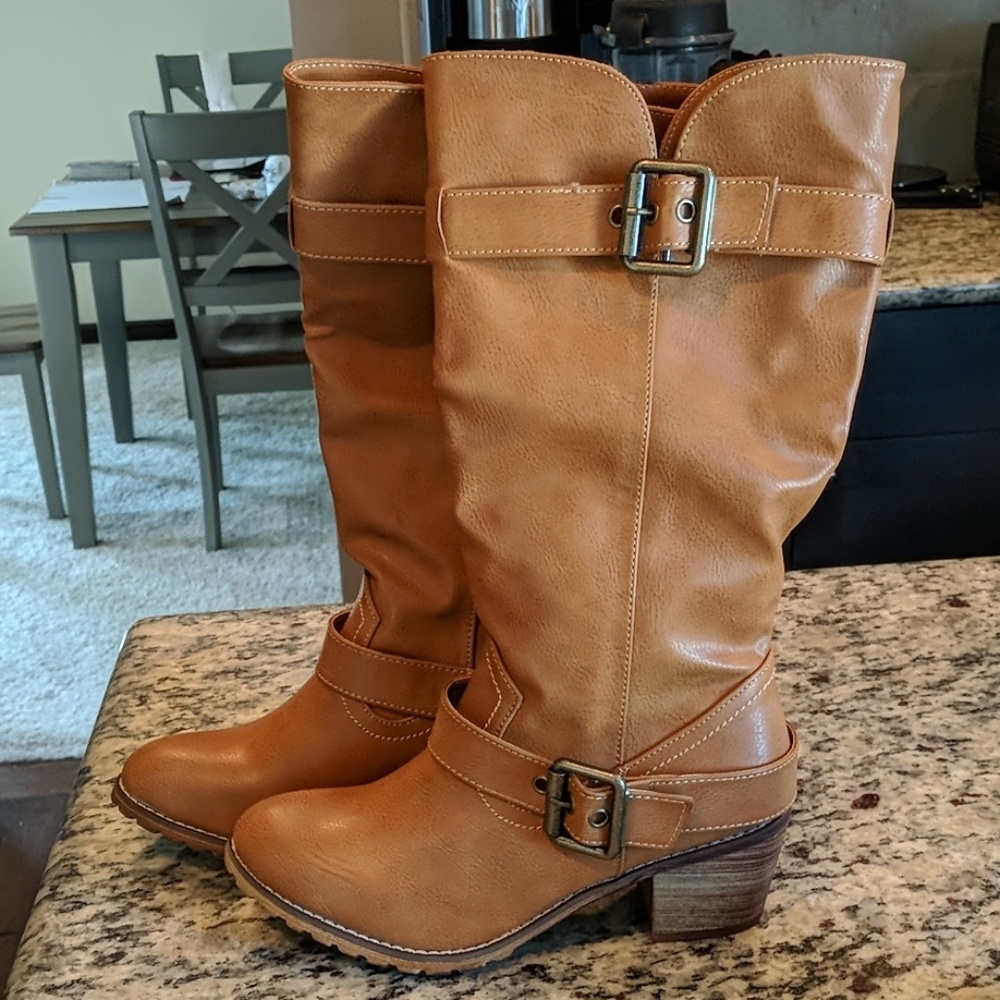 Dicada Brown Boots